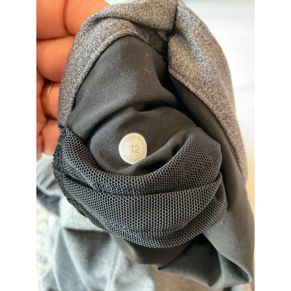 Lululemon On The Fly Pant *27" Heathered Black size 12 - Picture 6 of 6